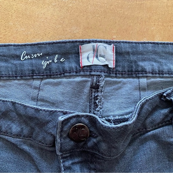 Women's Grey plus size 18 curvy jeans - Picture 3 of 8